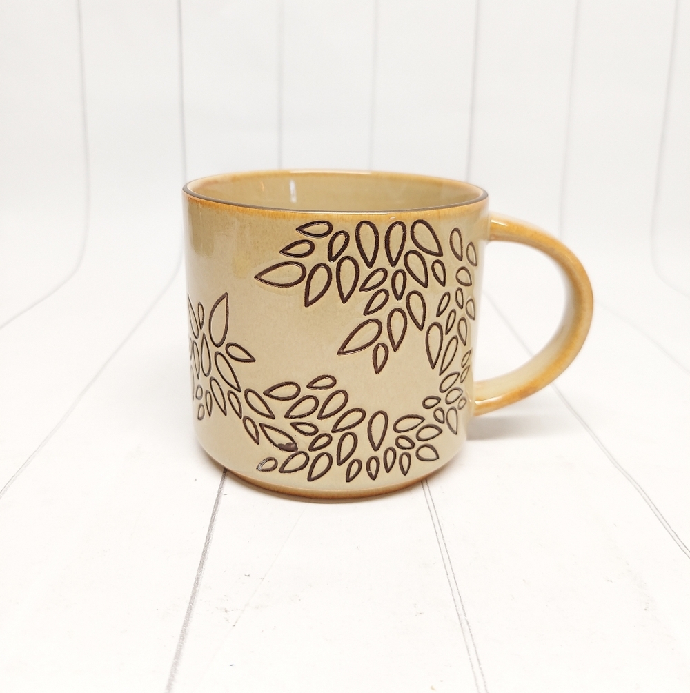 Starbucks 2013 embossed leaf mug 14oz